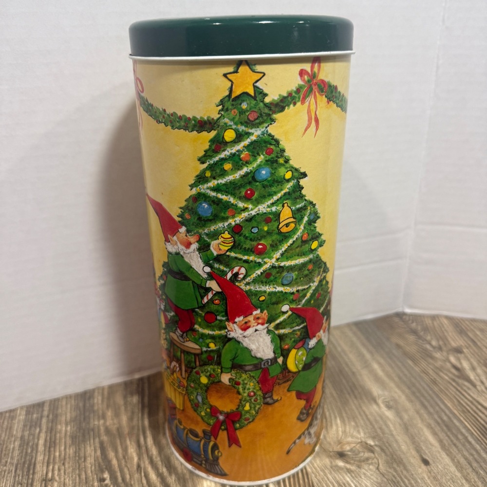 Vintage 1993 Market Square Food Co Christmas Gnomes Santa Cookie Tin 10 Inch